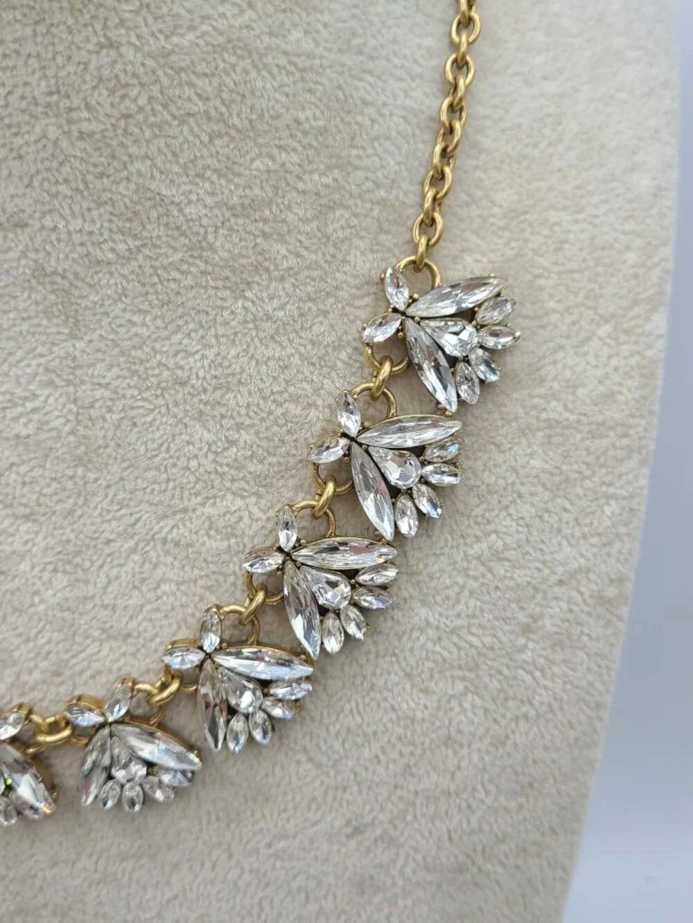 J Crew Gold Tone Clear Crystal Necklace - Picture 3 of 10